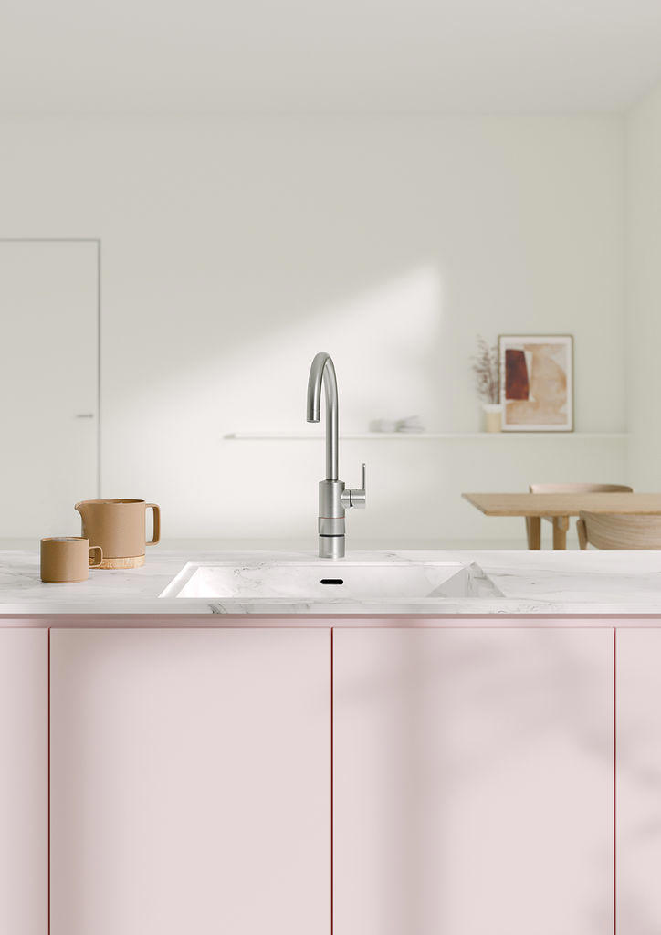 7467646 Silhouet Instant Steel C Spout Miljoe