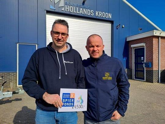 Bouwbedrijf Hollands Kroon viert 25 jarig bestaan