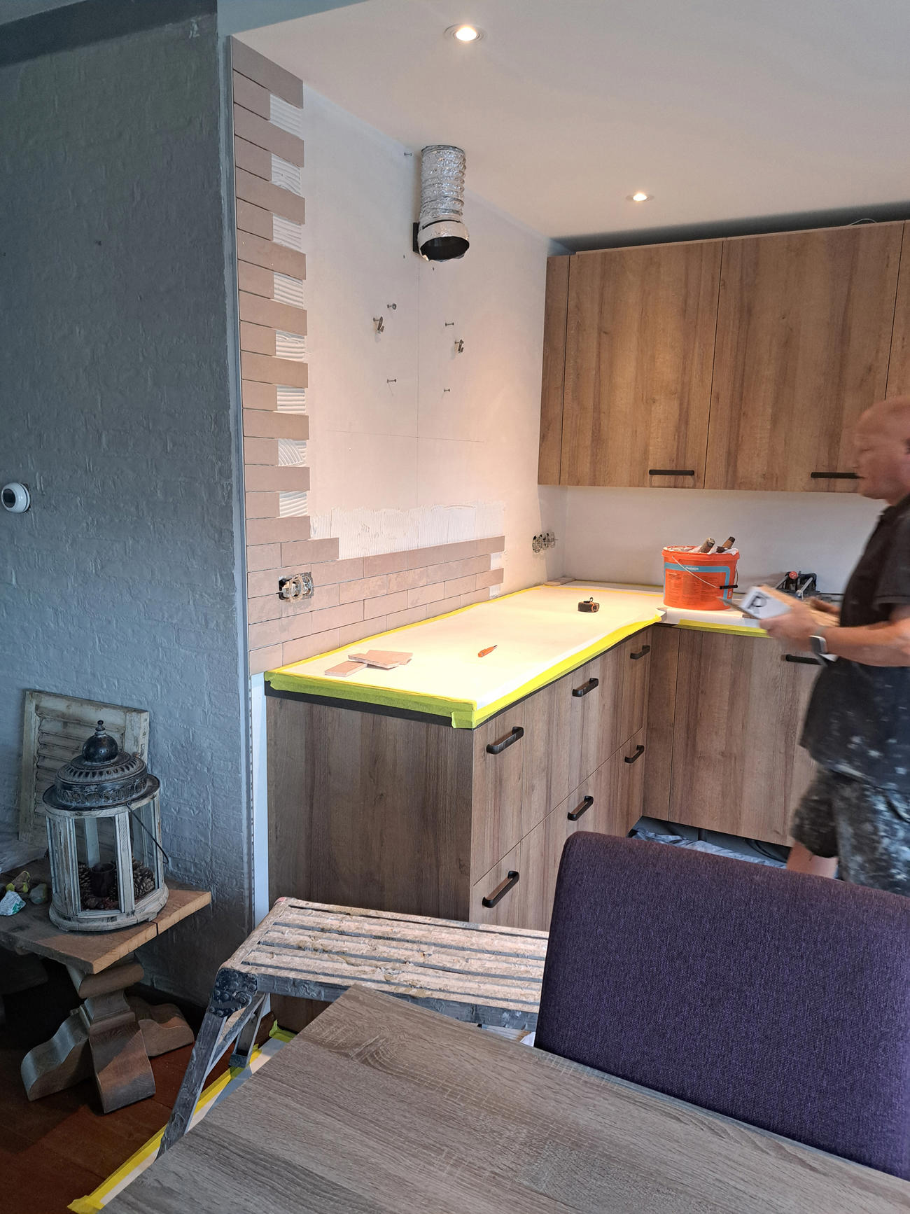 Wand Tegels Worden Verwerkt