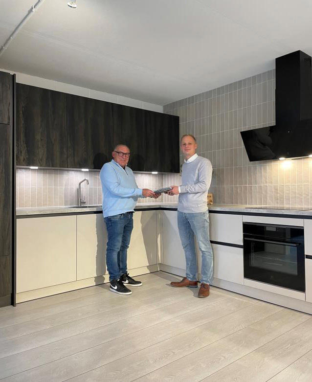 Kroon Keukens & Badkamers breidt uit en verwelkomt nieuwe adviseur